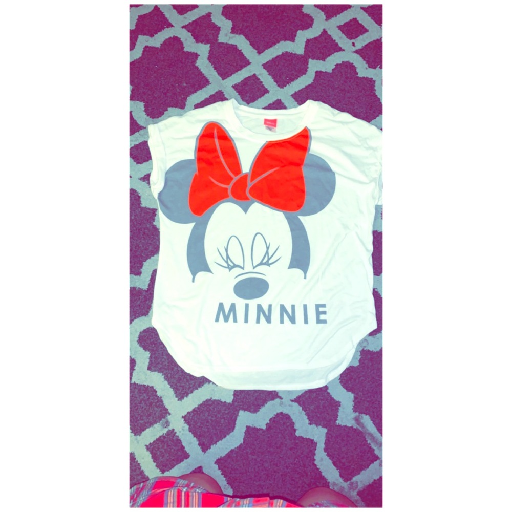 Young adult XL Minnie shirt